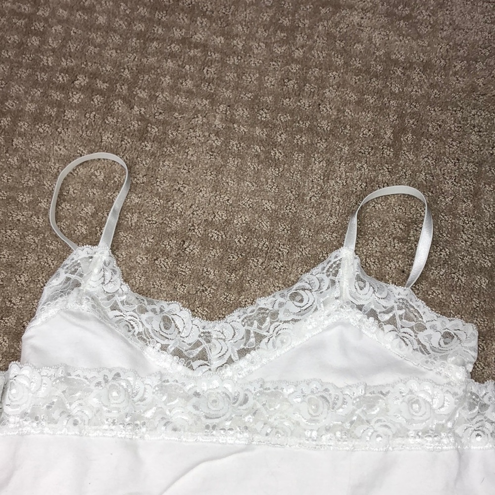 Lace Tank Top - Picture 4 of 4